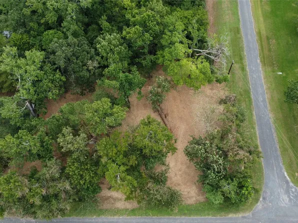Paradise Drive Gulls Nest Ln Lot 1, Coldspring, TX 77331