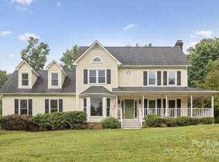 851 Tanglewood Dr NE, Concord, NC 28025