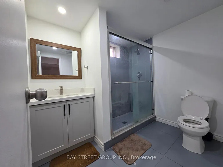 882 Southdown Dr #BASEMENT — Photo 13