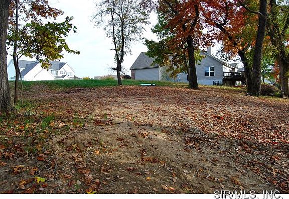 4th image of 113 Antler Creek Ct