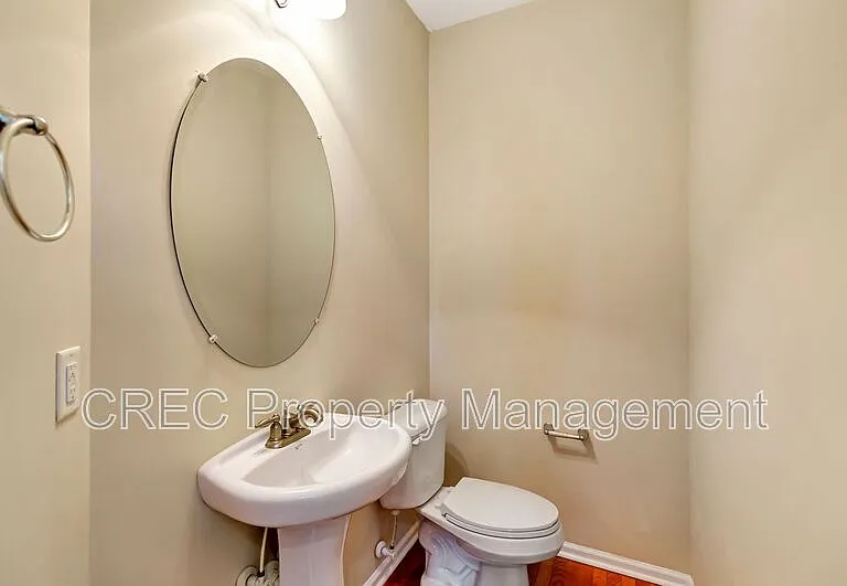 9161 Parlor Dr — Photo 7