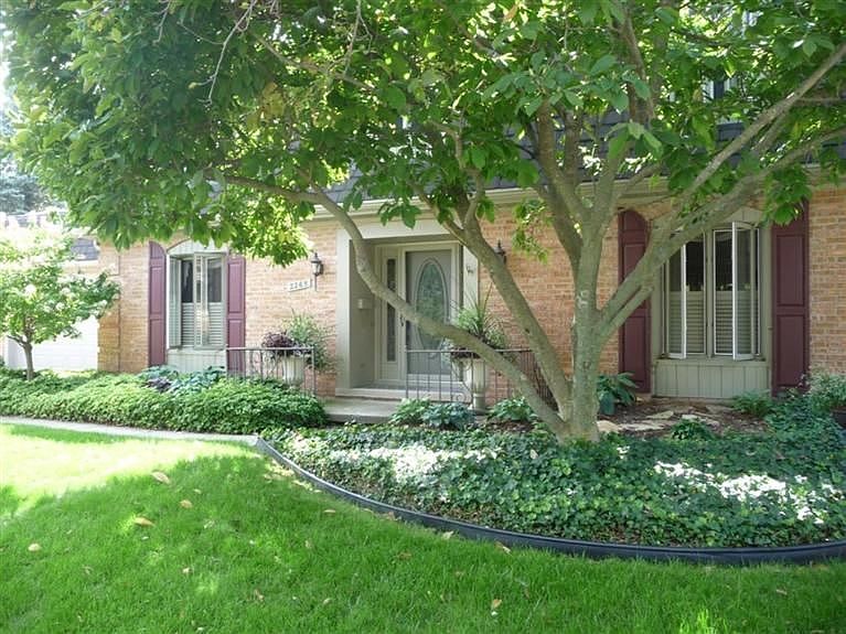 2nd image of 2265 Delaware Dr