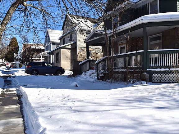 4th image of 1264 Vestal Ave