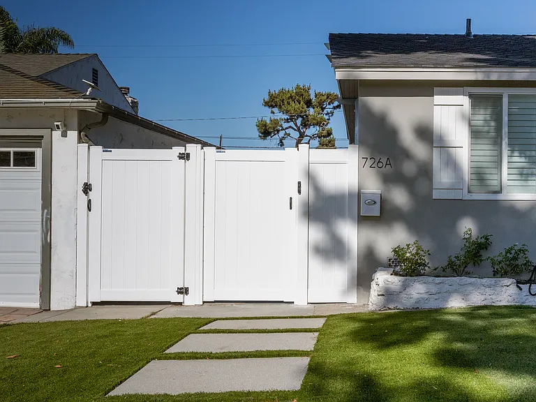 726 Lomita St #A — Photo 13