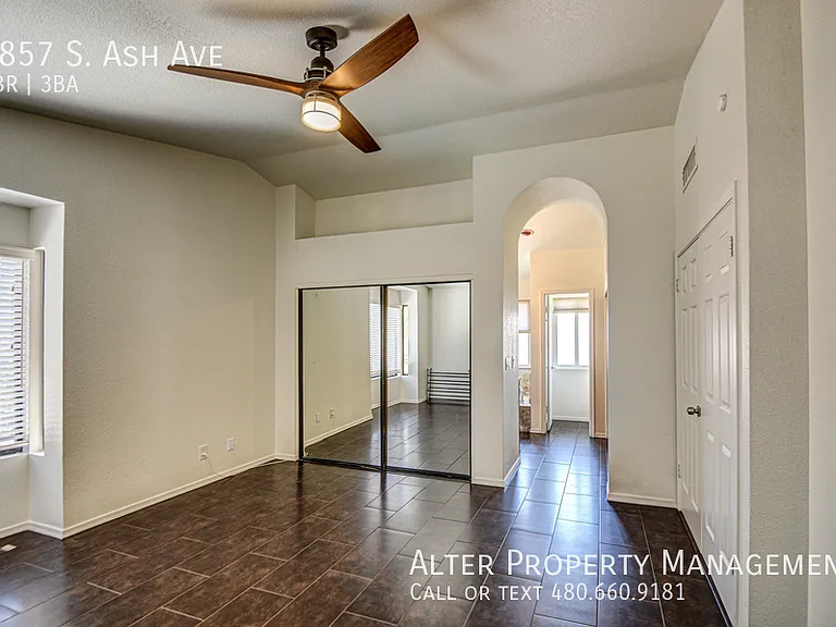 8857 S Ash Ave — Photo 18