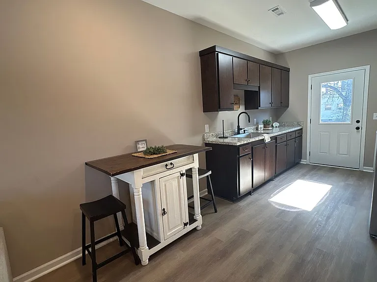 404 Cedar Lane — Photo 14
