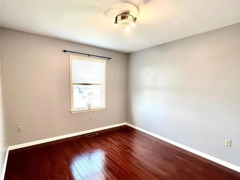 2741 Madison Ave — Photo 10