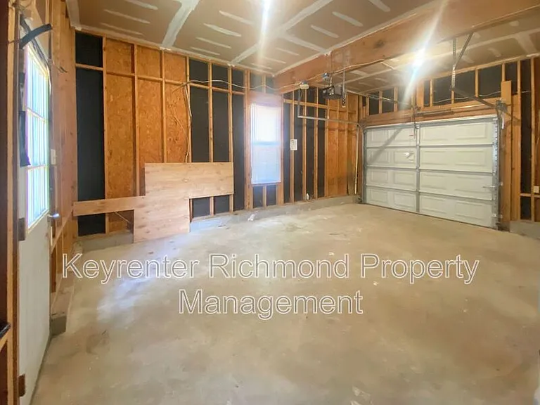 6104 Bakers Hill Pl — Photo 31