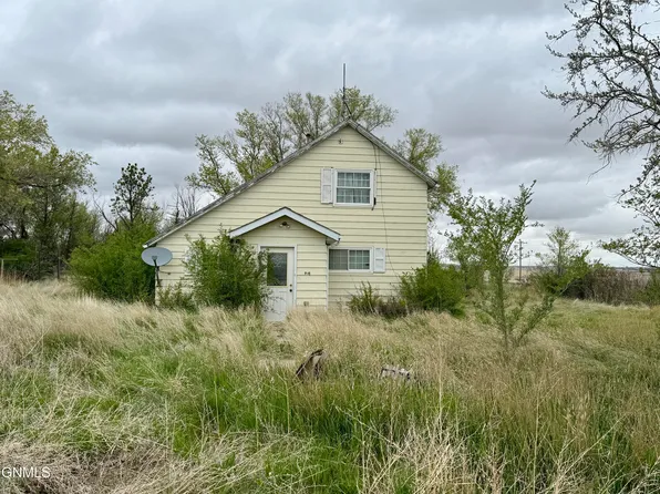 5043/5059 145th Ave NW, Williston, ND 58801