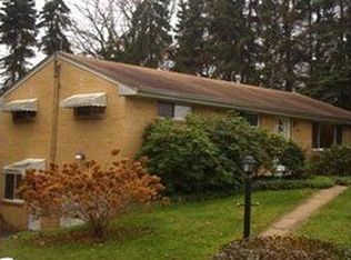 117 Freedom Rd, Butler, PA 16001