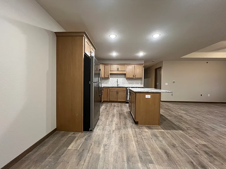 Gateway Place Apartments — Photo 102
