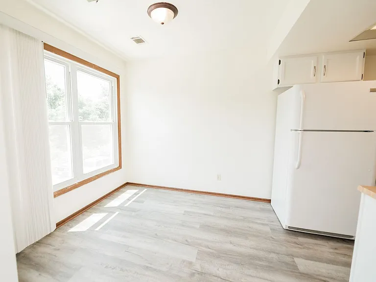 3320 Randolph Pl — Photo 9