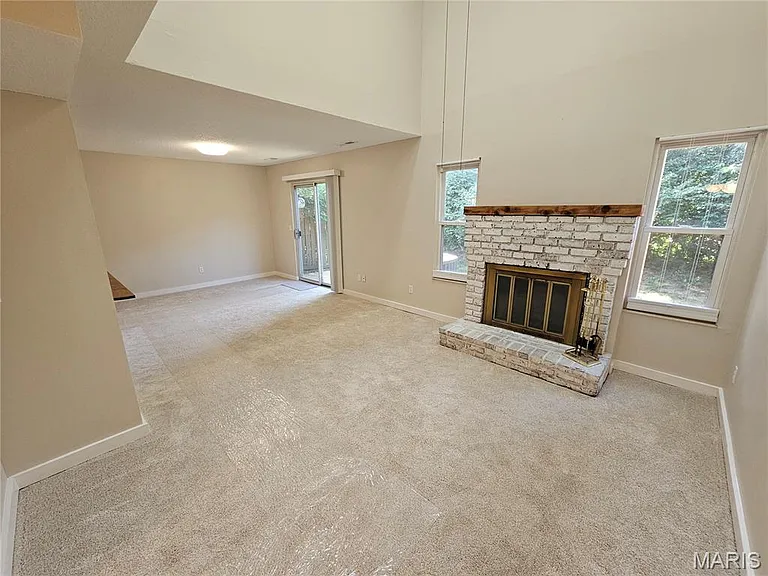 17097 Sandalwood Creek Dr — Photo 3