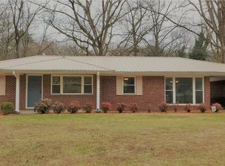 1652 Hollywood Ave, Gainesville, GA 30501