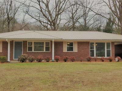 1652 Hollywood Ave, Gainesville, GA, 30501