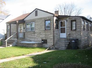 723 Albany Ct, Clinton, IA 52732