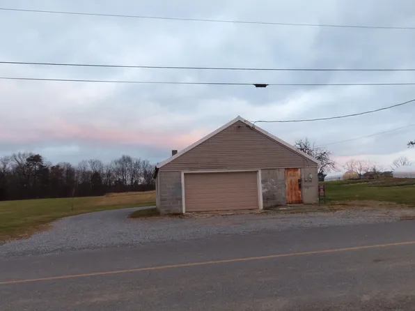 5237G Rolling Rd, Chambersburg, PA 17202