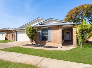 109 Deerglen Ave, Universal City, TX 78148