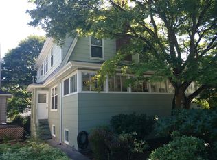 1305 NE 63rd St, Seattle, WA 98115