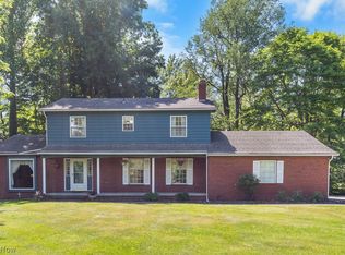2272 McMackin Rd, Madison, OH 44057