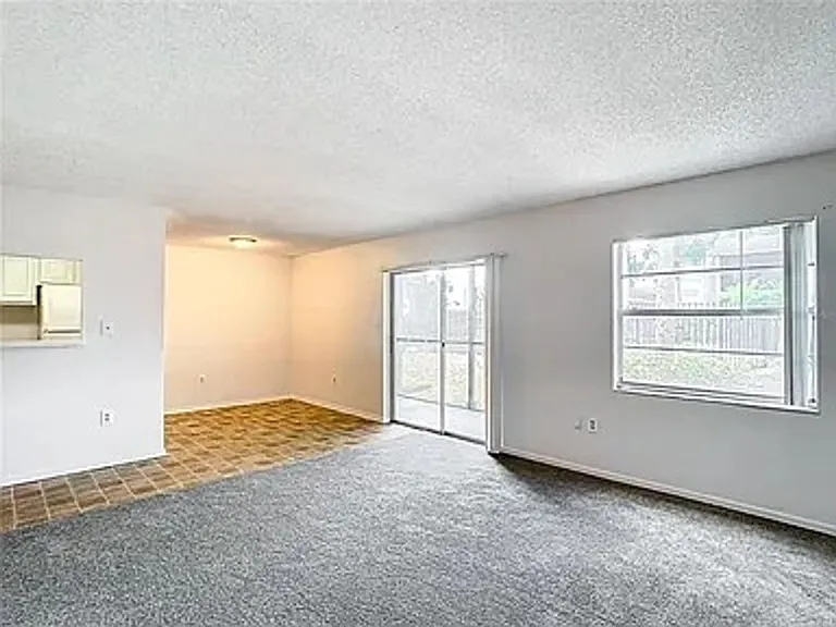 2549 N Alafaya Trl #95 — Photo 7