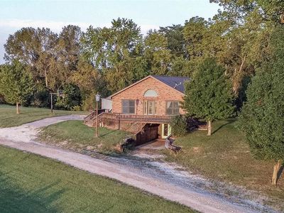 36296 130th Ave, Pleasant Hill, IL, 62366