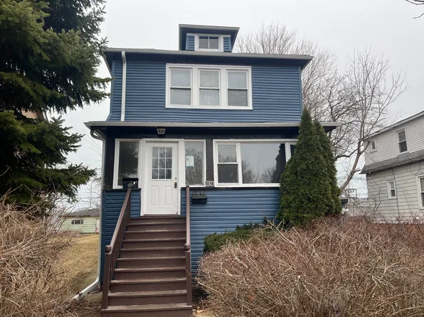 1827 Darrow Ave #1, Evanston, IL 60201