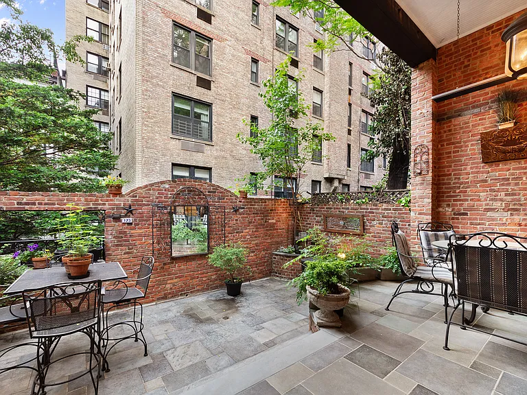 173 E 73rd St #1 — Photo 22
