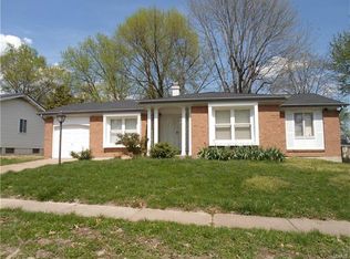 2331 Gold Finch Dr, Florissant, MO