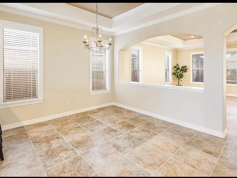 3922 Devrne Dr — Photo 4