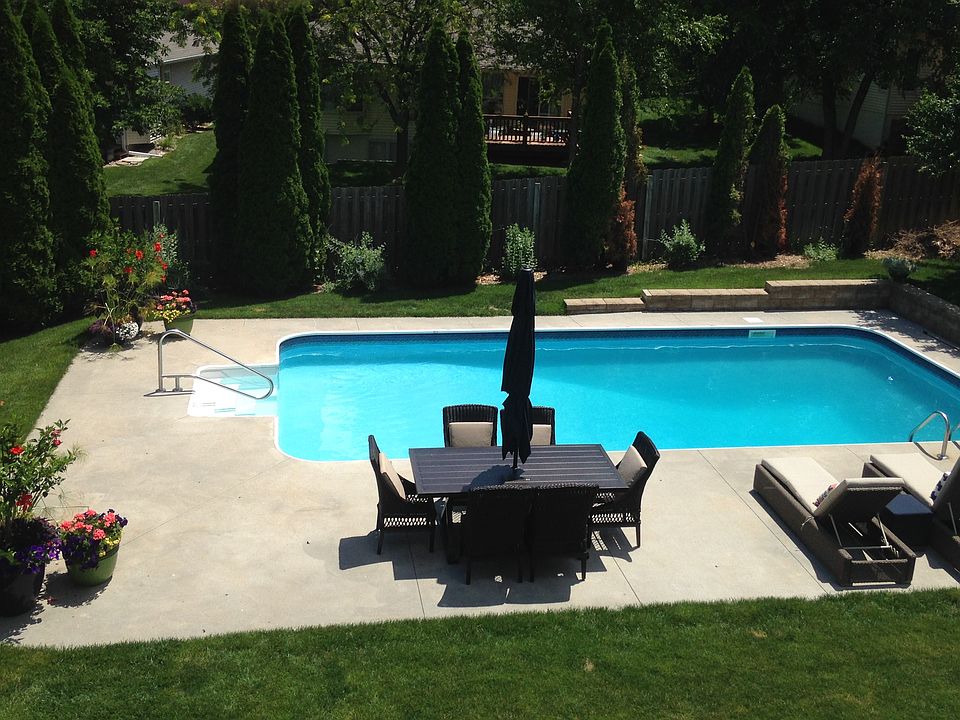 1st image of 4215 N 139th Ave
