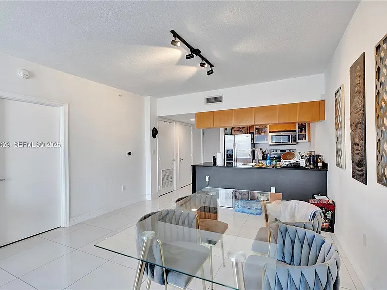1750 N Bayshore Dr #2510 — Photo 12