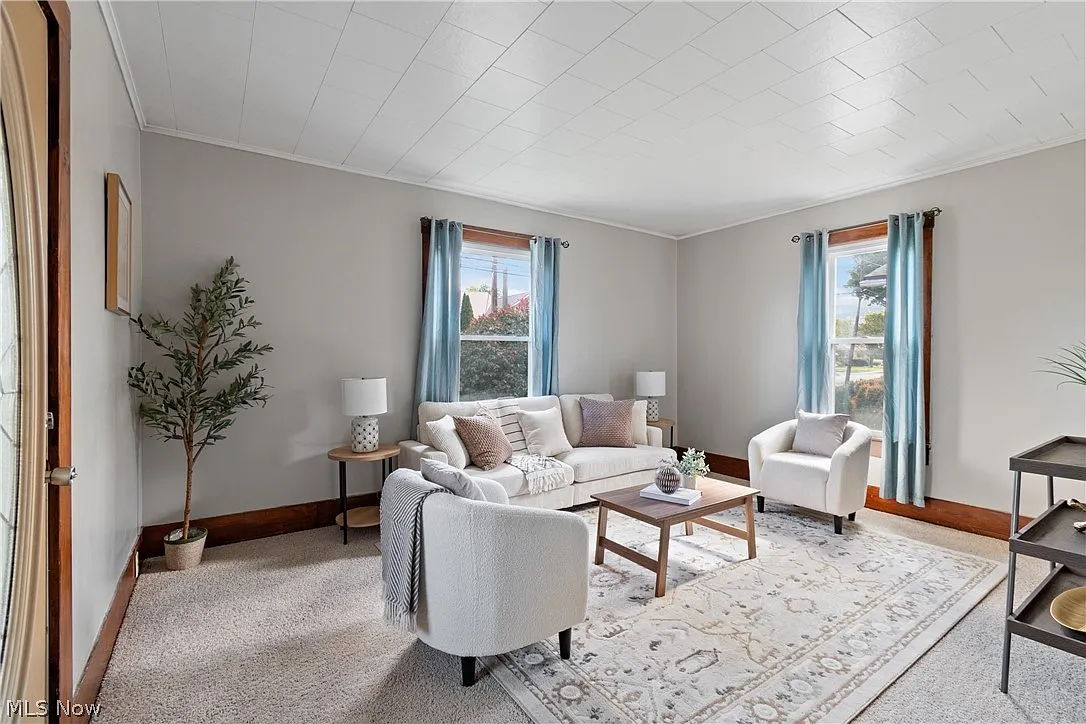 2 bed, 1.0 bath, 1196 sqft, $1,200 — Photo 4