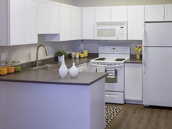 668ecdd8143b45897af7c8bd_Kelsey Kitchen