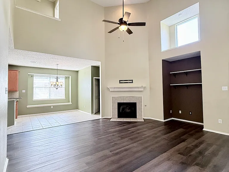 7172 Saint Augustine Dr — Photo 4