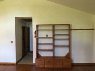 1335 Garretts Bnd, Sod, WV 25564