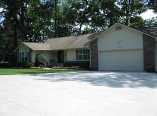 1282 E Norris Point Rd, La Follette, TN 37766