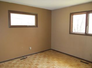 400 E Park St, New York Mills, MN 56567