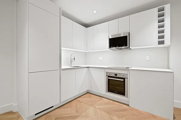 Rented by Akelius Real Estate Management | media 2