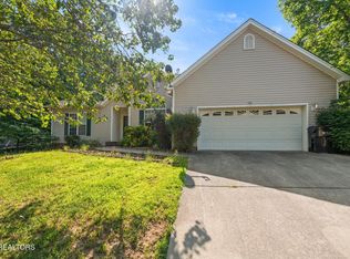 192 Savannah Ridge Trl NE, Cleveland, TN 37323