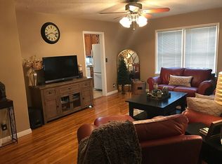 2512 Victory Dr, Cedar Falls, IA 50613