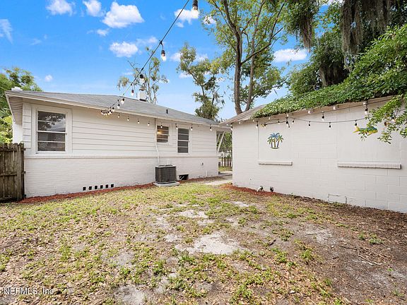 5th image of 8024 HAWTHORNE Street