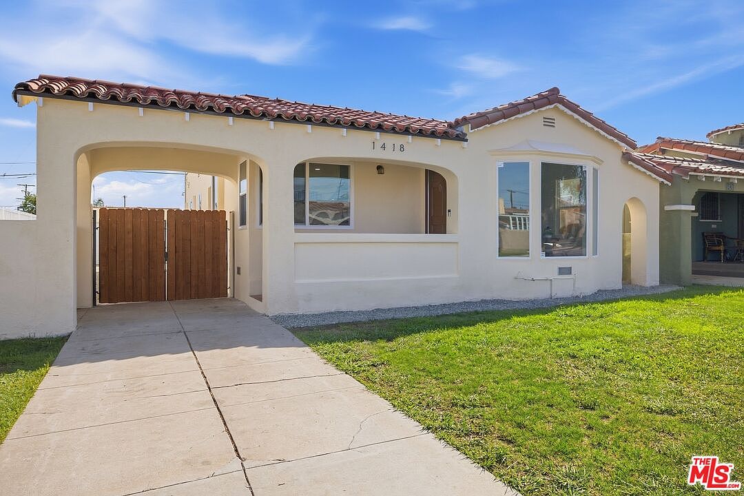 1418 W 93rd St, Los Angeles, CA 90047 | Zillow