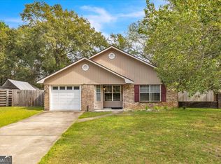 793 Madison Dr, Hinesville, GA 31313