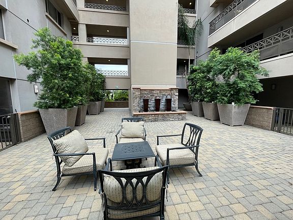 3rd image of 931 E Walnut St Unit 213