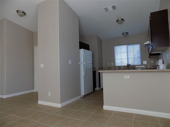4th image of 4291 Silver Rock Ave