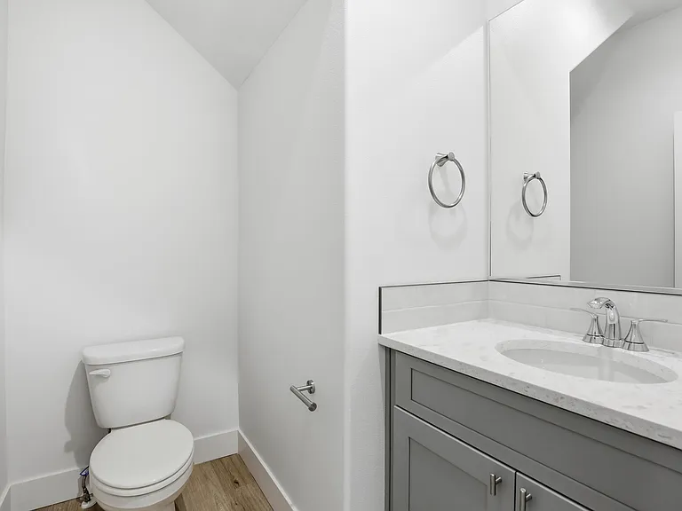 631 N Creative Way — Photo 8