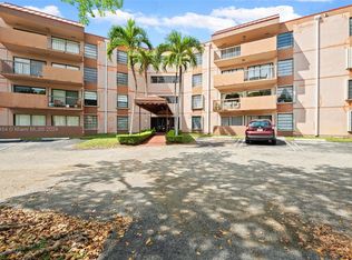 5800 SW 127th Ave APT 2414, Miami, FL 33183