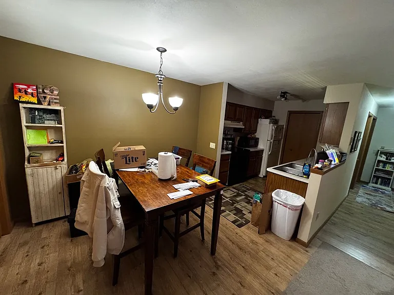 112 Antique Ln — Photo 3