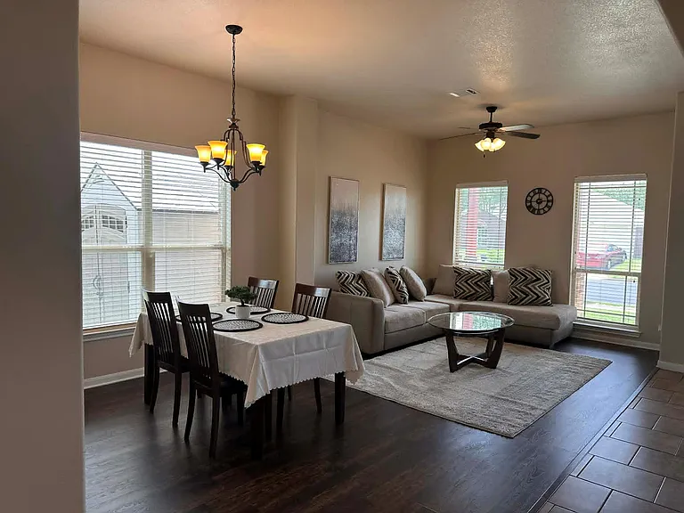 6900 Deorsam Loop — Photo 9
